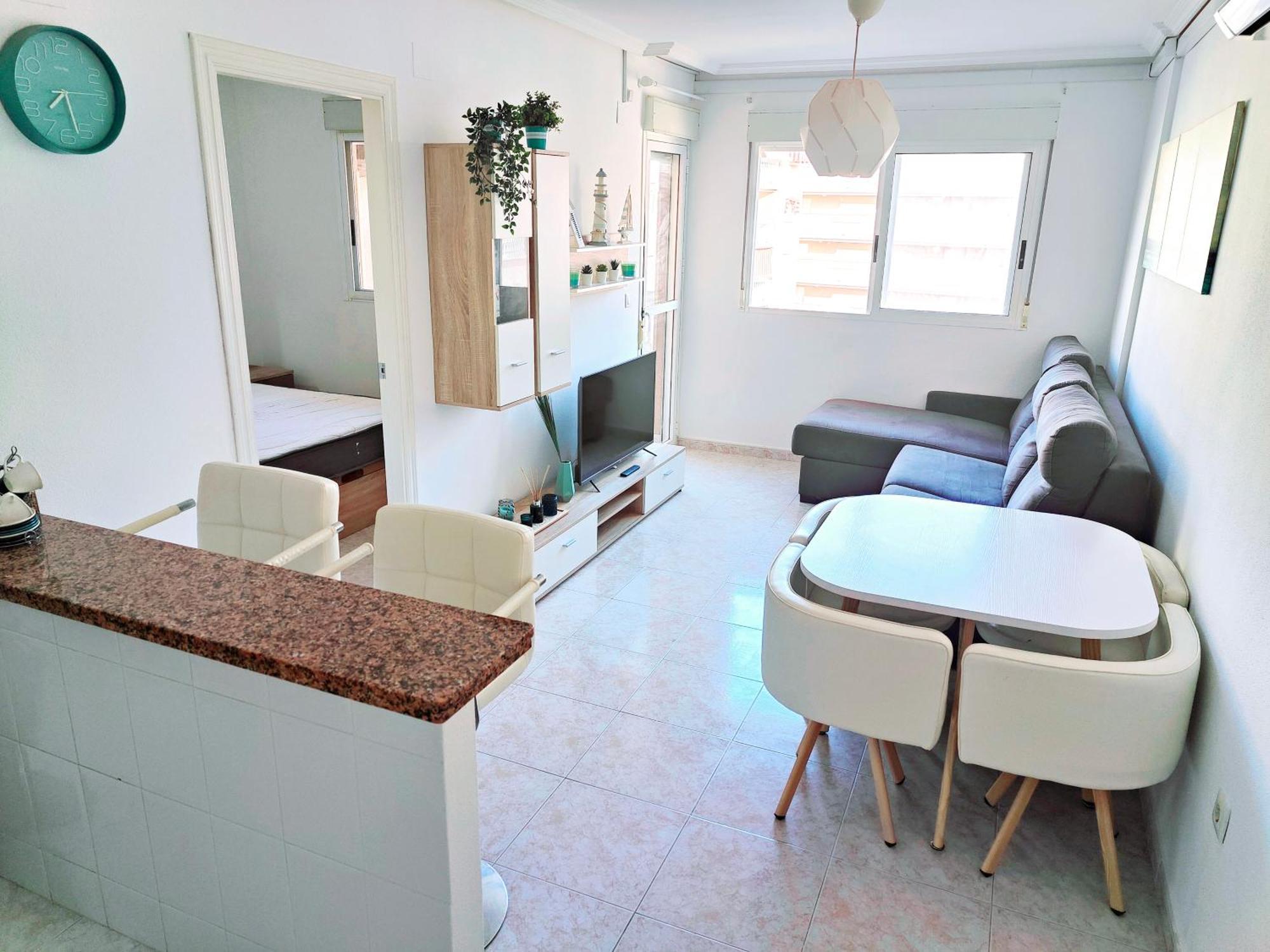 Con Terraza, Piscina Y Playa A 400m *
